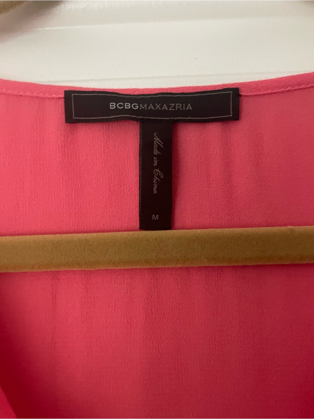 BCBG Max Azria Pink Sleeveless High-Low Camisole shirt, NWOT, BCBGMaxAzria, sz M - Picture 2 of 4